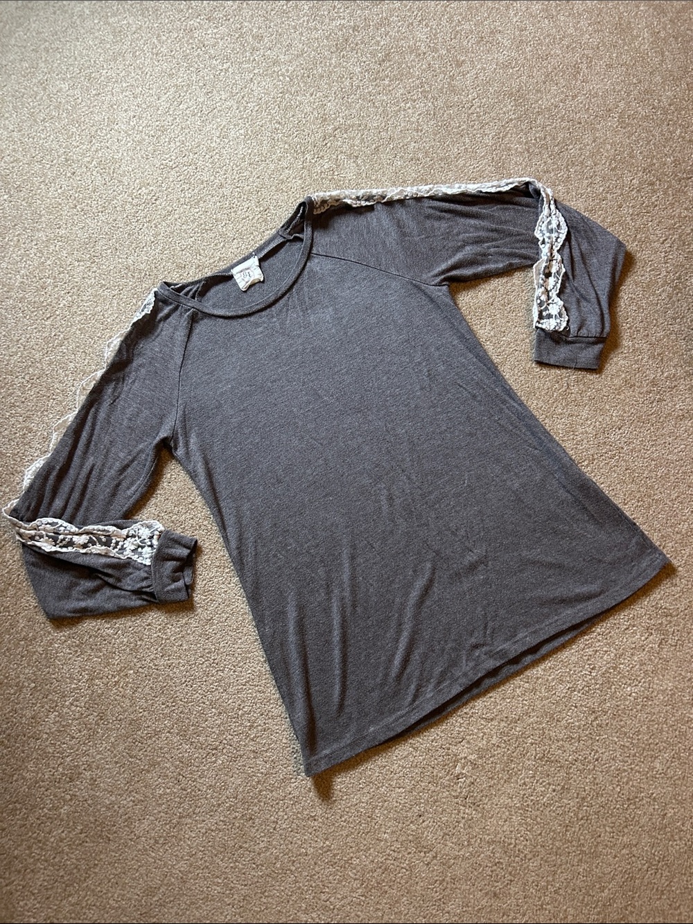 Gray long sleeve with cream lace accent on shoulder and sleeves